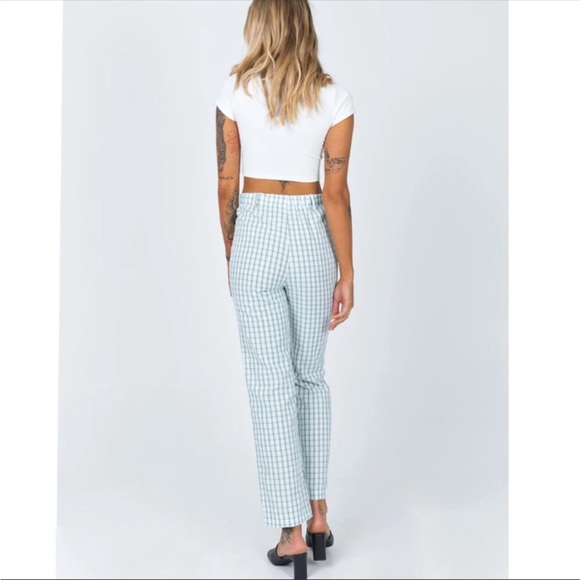 Princess Polly Berkley Pants in Green - Picture 3 of 7